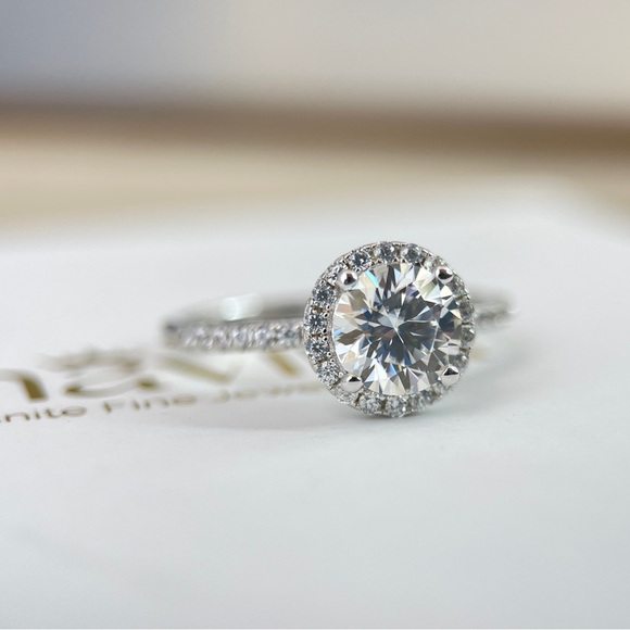 Jewelry - 1.27ctw Moissanite S925 Round Halo Engagement Ring 18k Plated